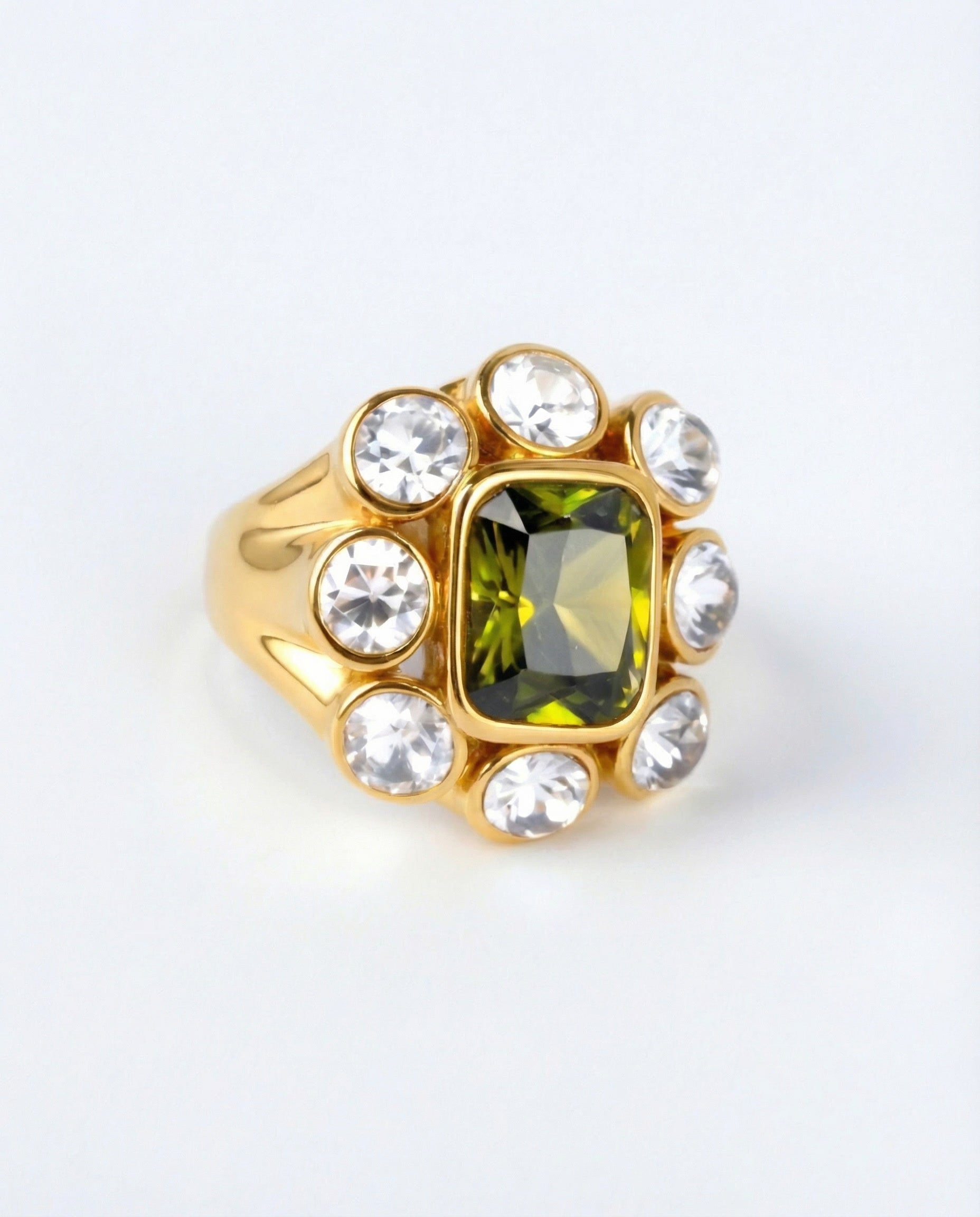 Marzo ring